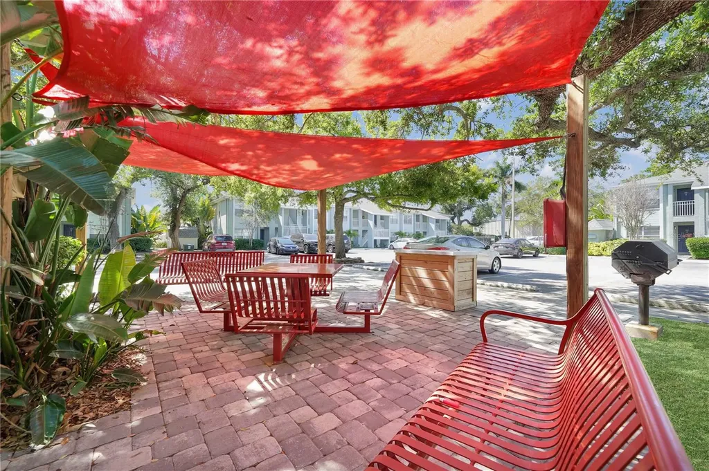 5440 S Macdill Avenue Tampa FL 33611
