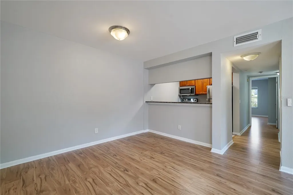 5440 S Macdill Avenue Tampa FL 33611