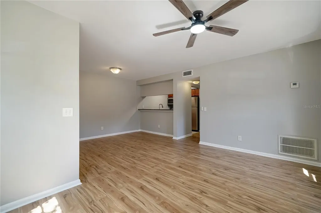 5440 S Macdill Avenue Tampa FL 33611