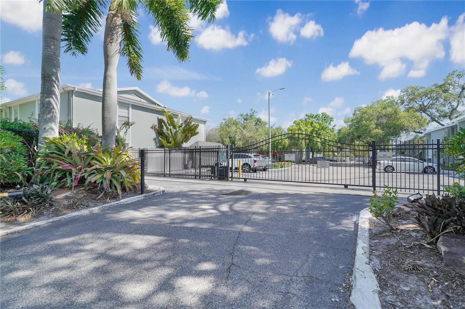 5440 S Macdill Avenue Tampa FL 33611