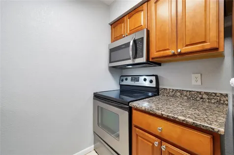 5440 S Macdill Avenue Tampa FL 33611