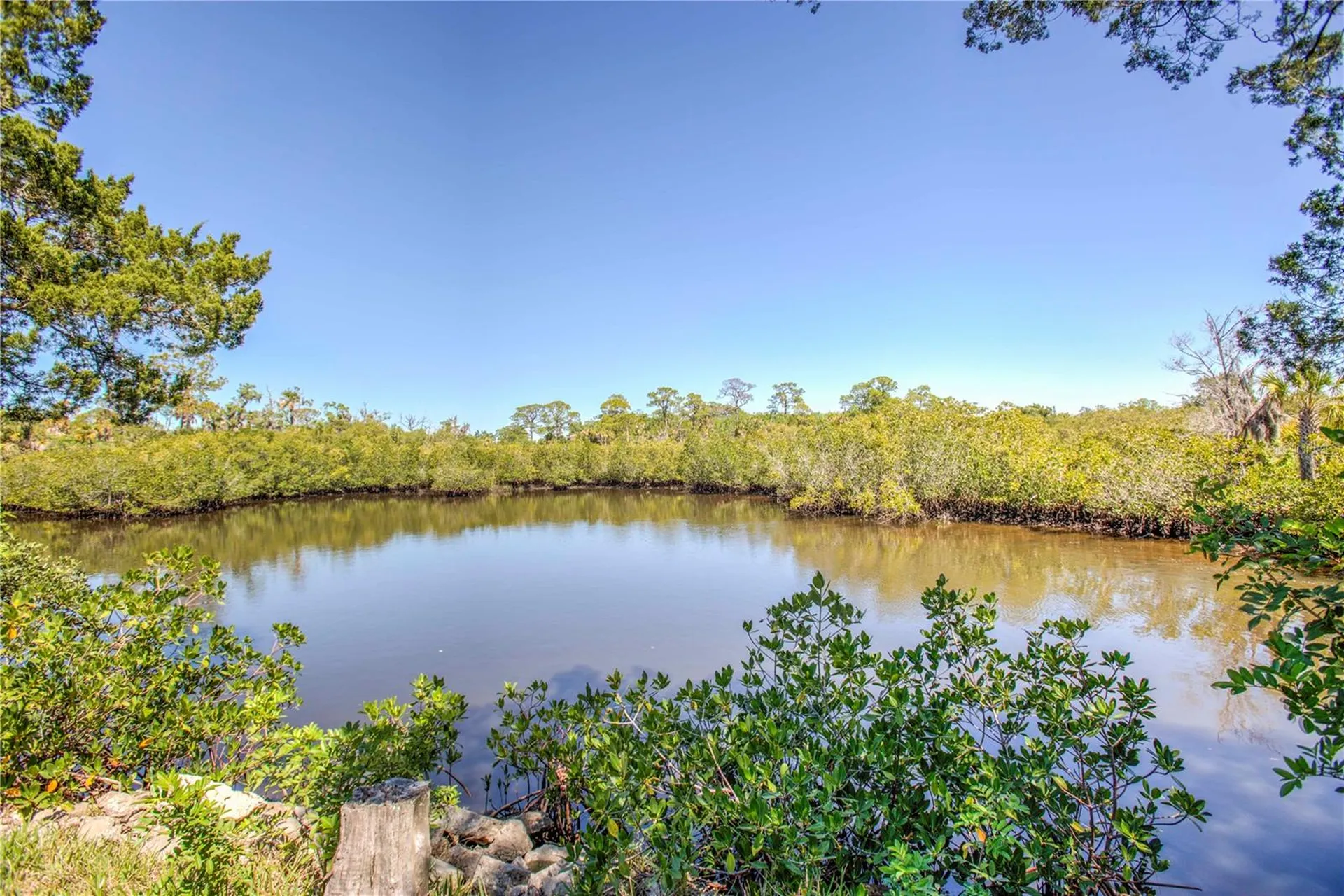 5274 Miller Bayou Drive Port Richey FL 34668