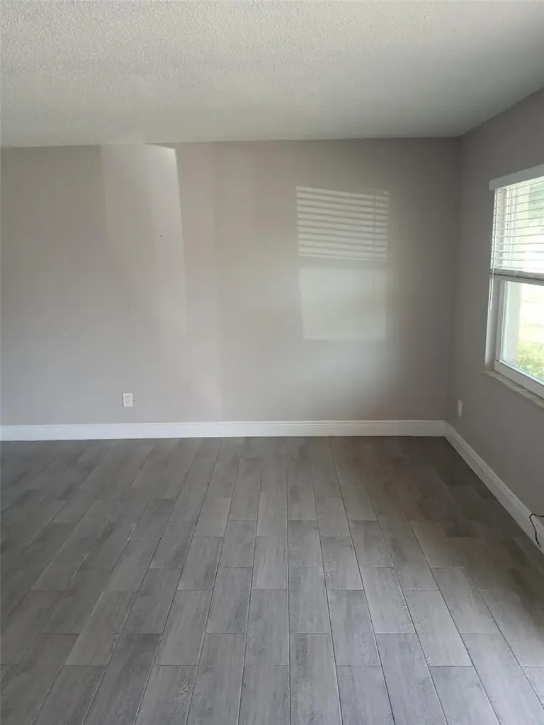 38939 North Avenue Zephyrhills FL 33542