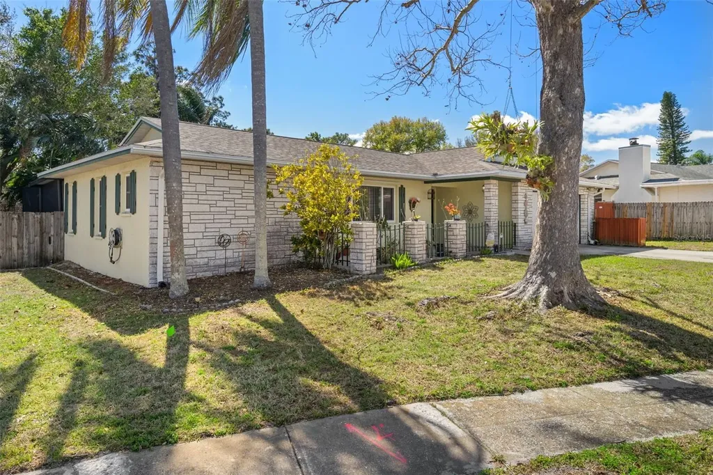 2271 Republic Drive Dunedin FL 34698