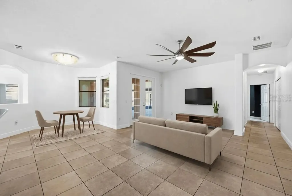 3950 Sunset Lake Drive Lakeland FL 33810