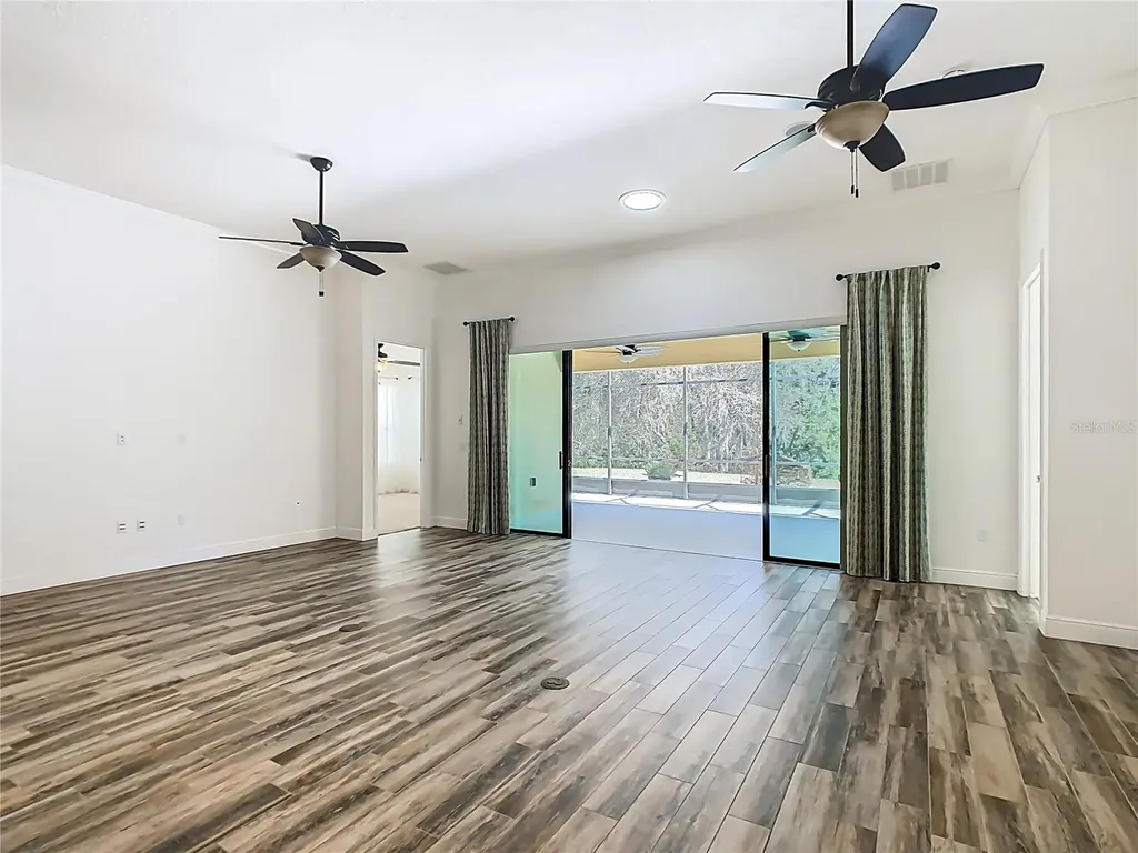 899 Bella Viana Road Poinciana FL 34759