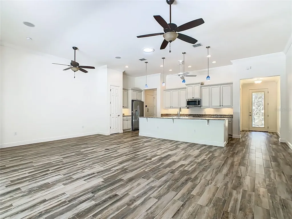 899 Bella Viana Road Poinciana FL 34759