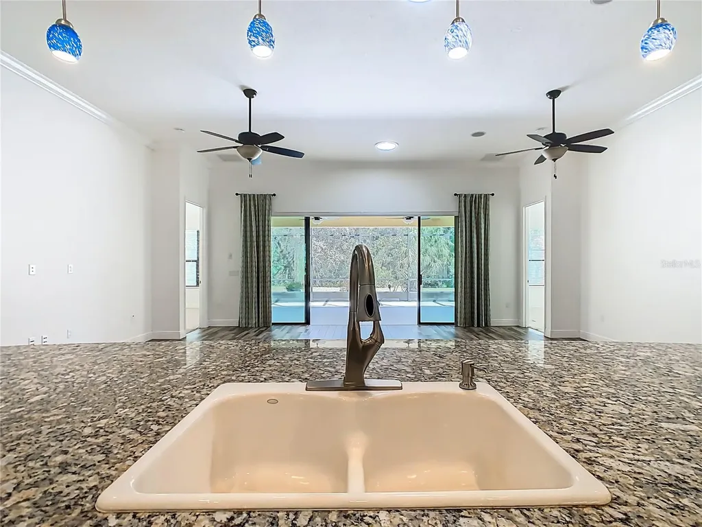 899 Bella Viana Road Poinciana FL 34759