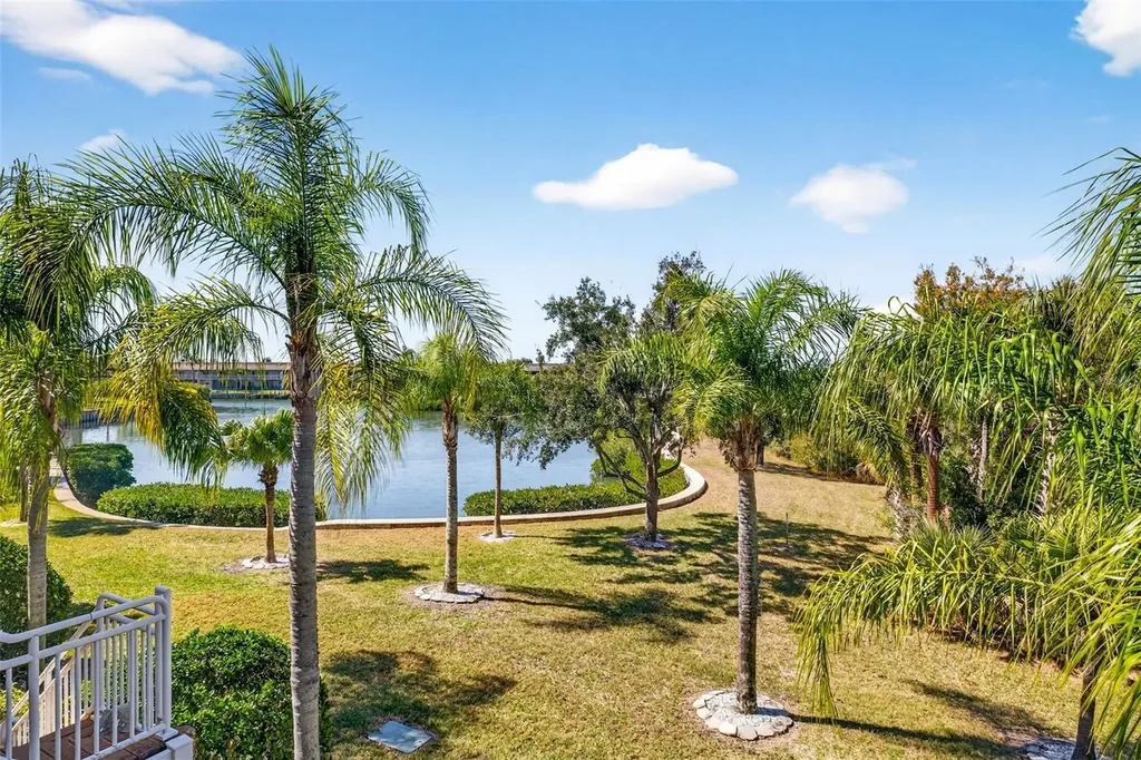4324 Spinnaker Cove Lane Tampa FL 33615