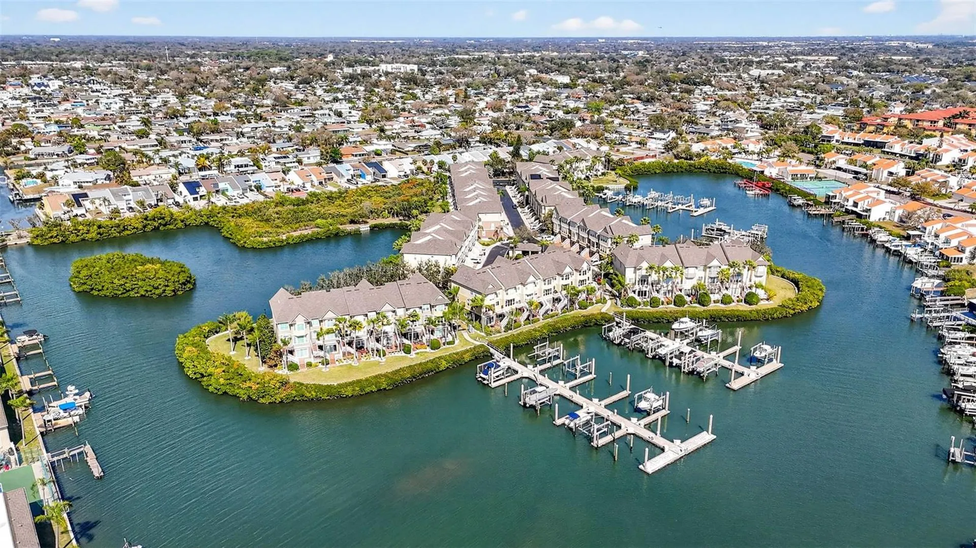 4324 Spinnaker Cove Lane Tampa FL 33615