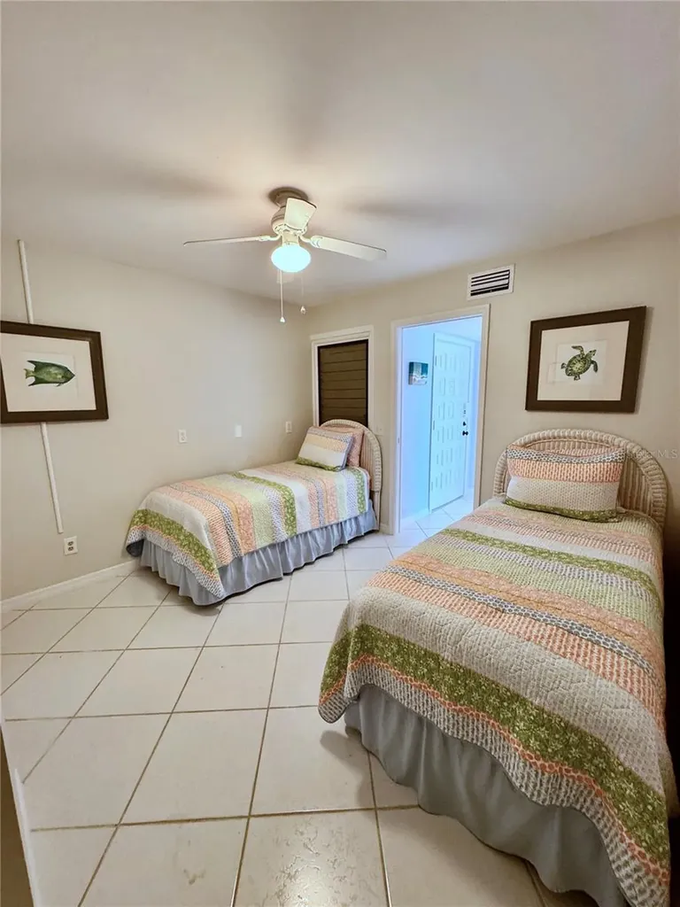 2089 Gulf Of Mexico Drive Longboat Key FL 34228