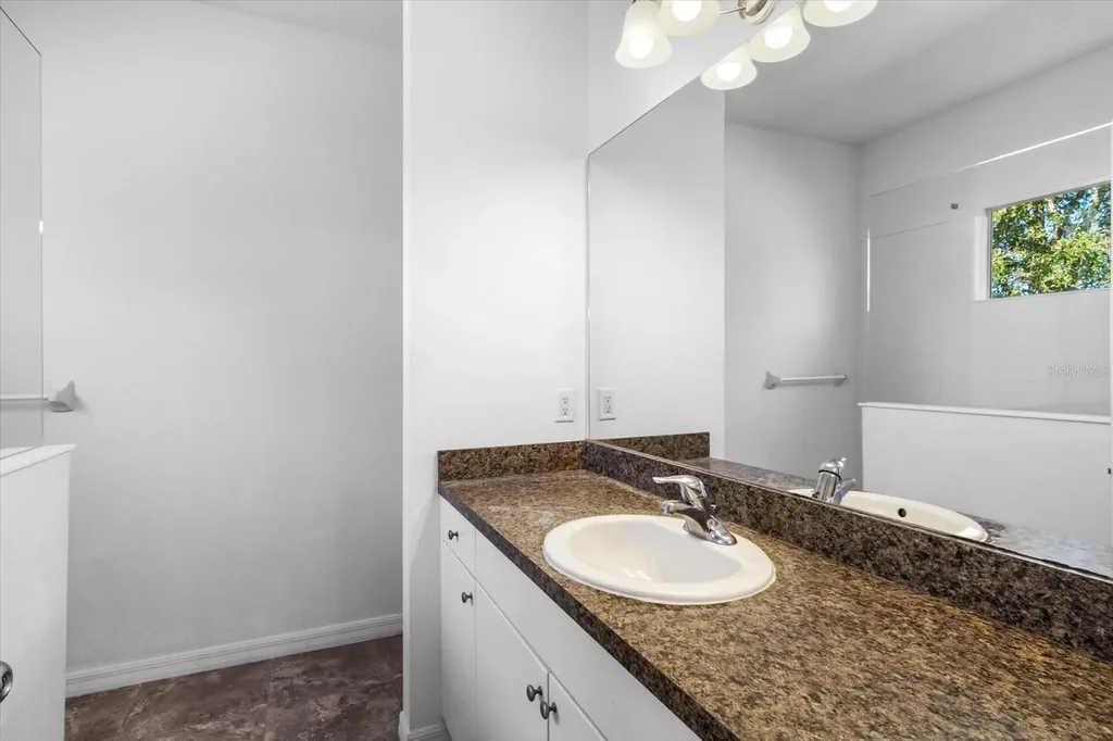 4915 Mission Park Lane Bradenton FL 34211