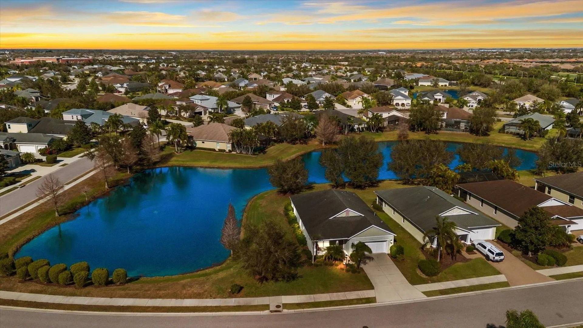 4915 Mission Park Lane Bradenton FL 34211