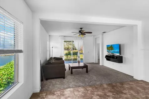 4915 Mission Park Lane Bradenton FL 34211