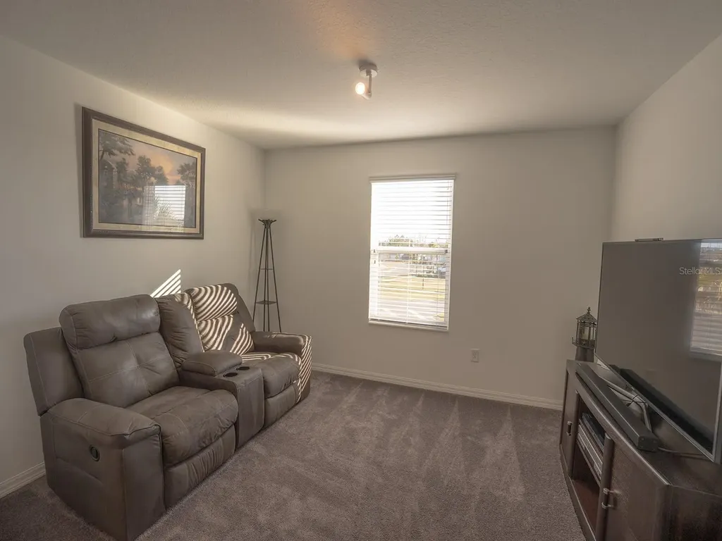 5836 Timberdale Avenue Wesley Chapel FL 33545