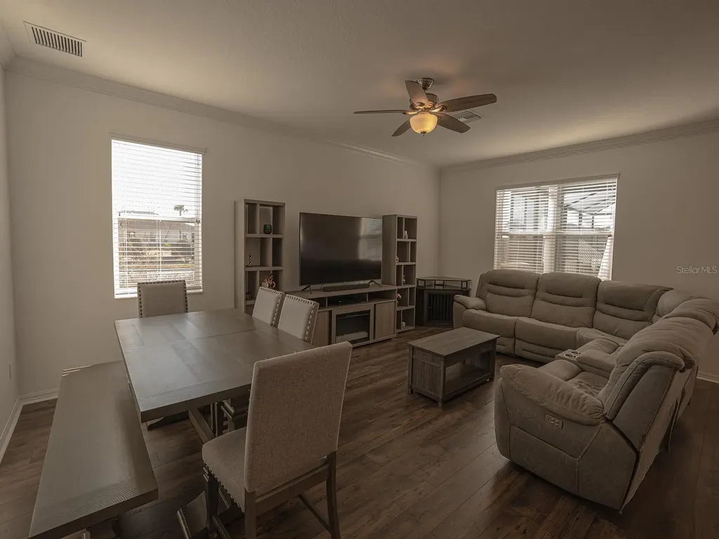5836 Timberdale Avenue Wesley Chapel FL 33545