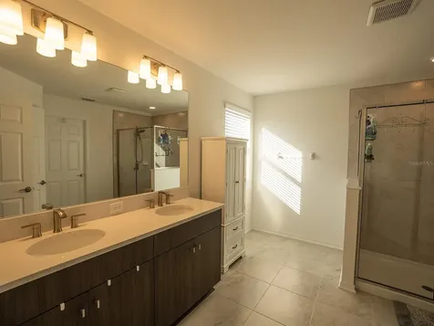 5836 Timberdale Avenue Wesley Chapel FL 33545