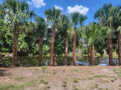 474 Hinton Street Port Charlotte FL 33954