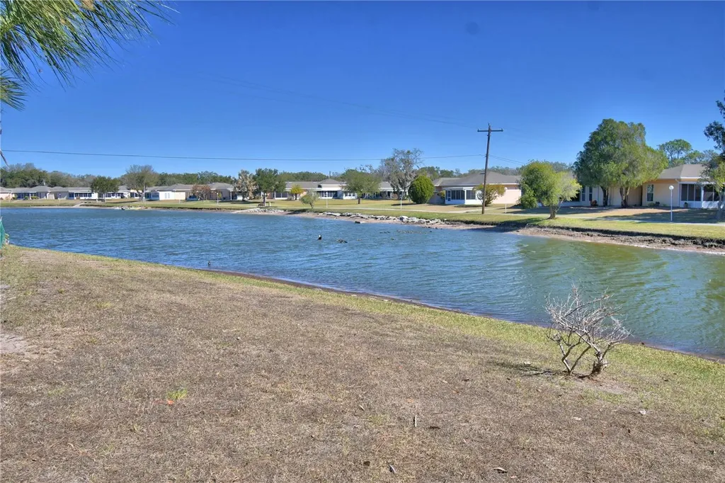 2319 Club Circle Lake Wales FL 33854
