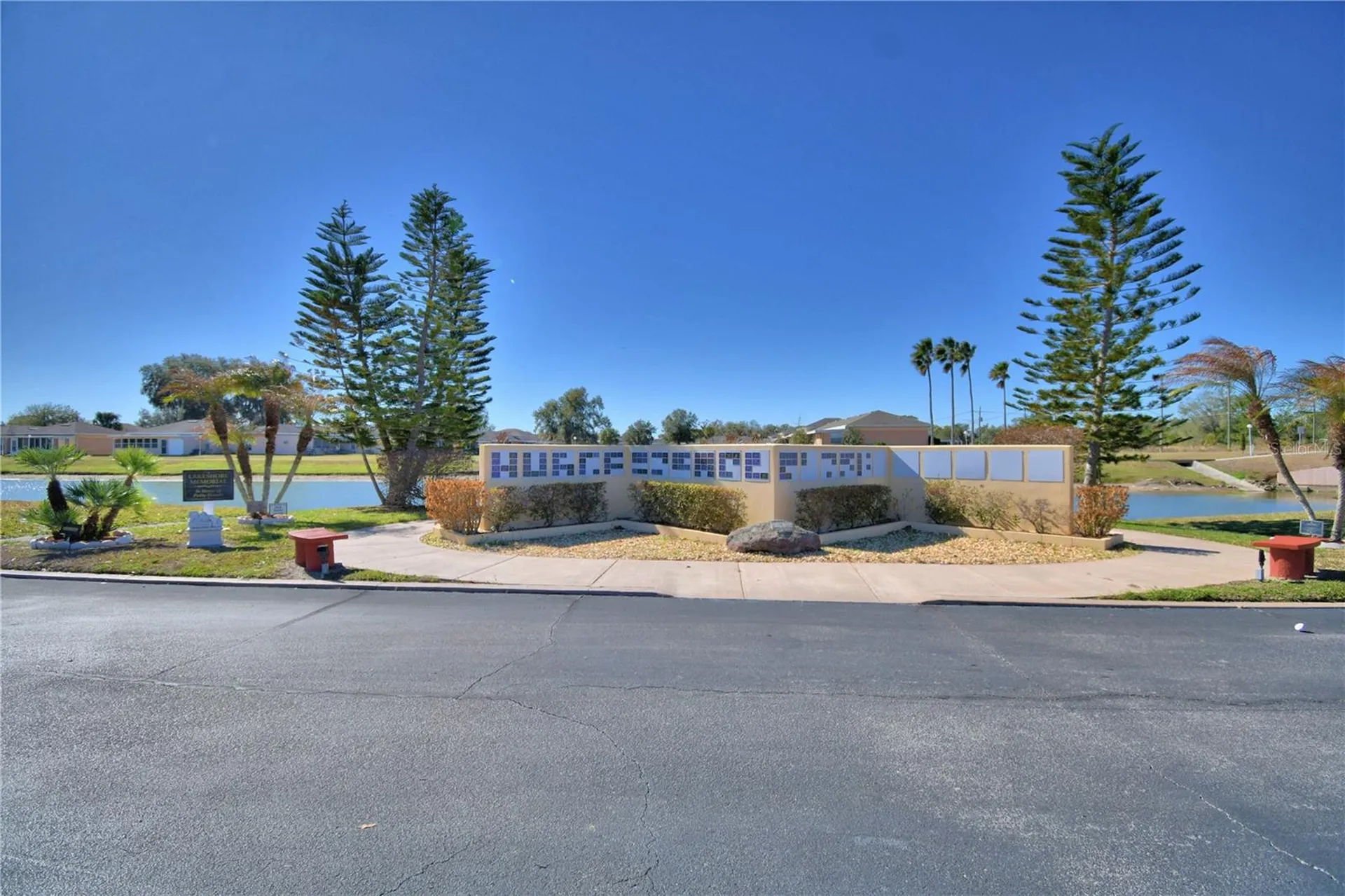 2319 Club Circle Lake Wales FL 33854