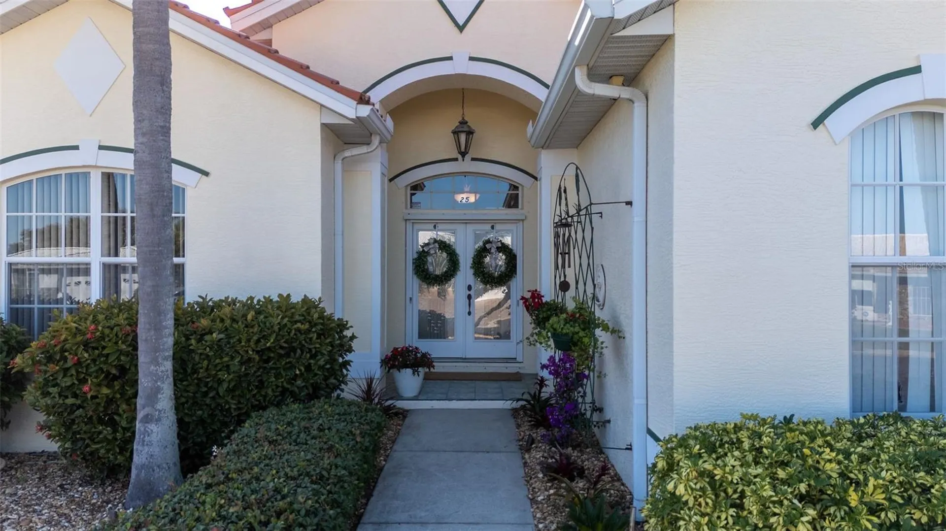 25 Windsor Drive Englewood FL 34223