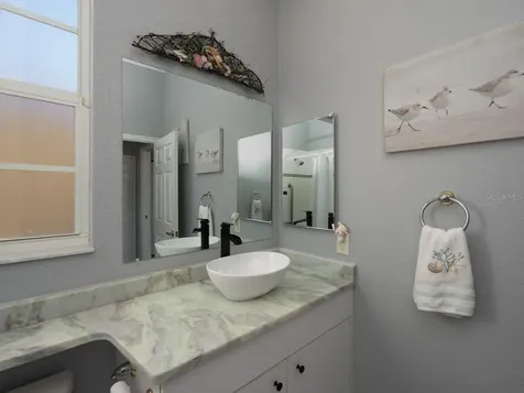 25 Windsor Drive Englewood FL 34223