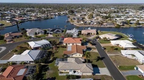25 Windsor Drive Englewood FL 34223