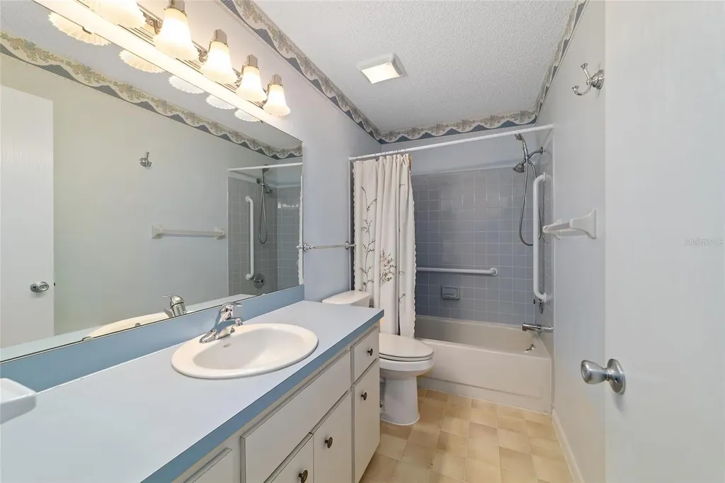 8569 SW 92nd Lane Ocala FL 34481