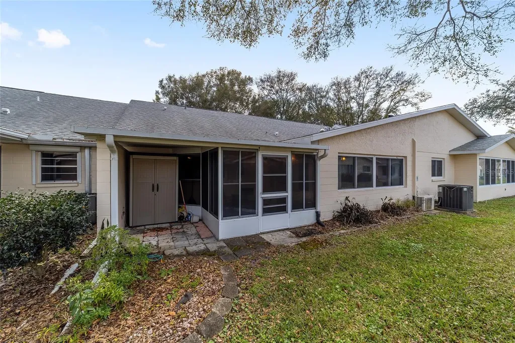 8569 SW 92nd Lane Ocala FL 34481