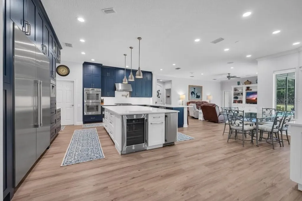 5507 Keeler Oak Street Lithia FL 33547