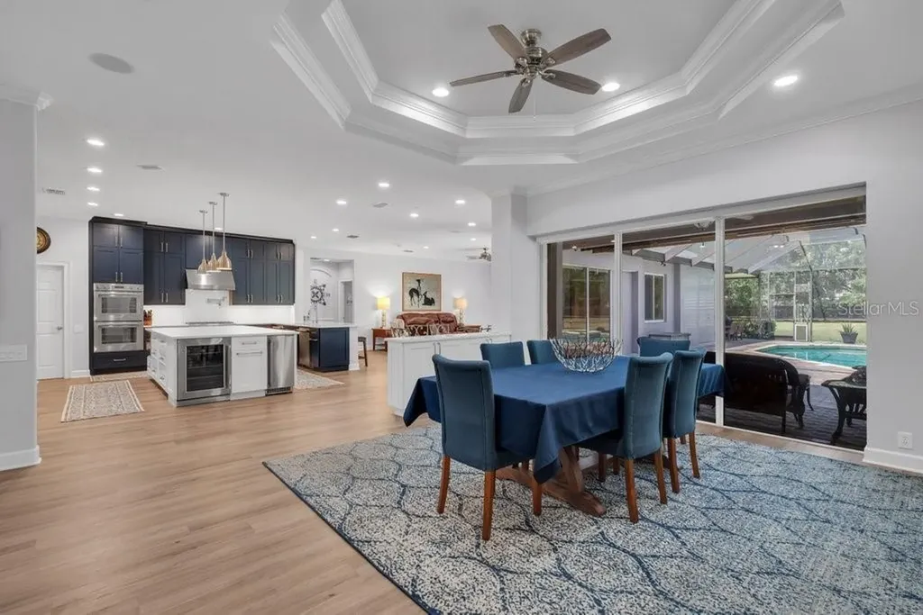 5507 Keeler Oak Street Lithia FL 33547