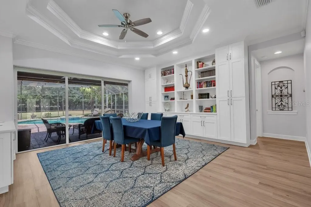 5507 Keeler Oak Street Lithia FL 33547