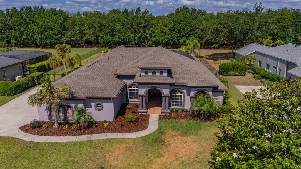 5507 Keeler Oak Street Lithia FL 33547