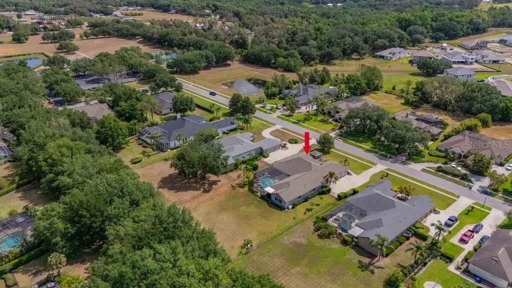 5507 Keeler Oak Street Lithia FL 33547