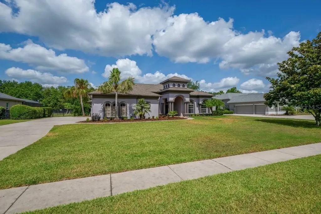 5507 Keeler Oak Street Lithia FL 33547
