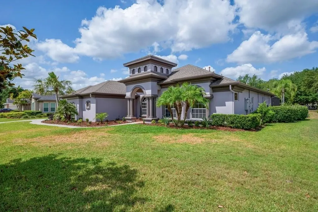 5507 Keeler Oak Street Lithia FL 33547
