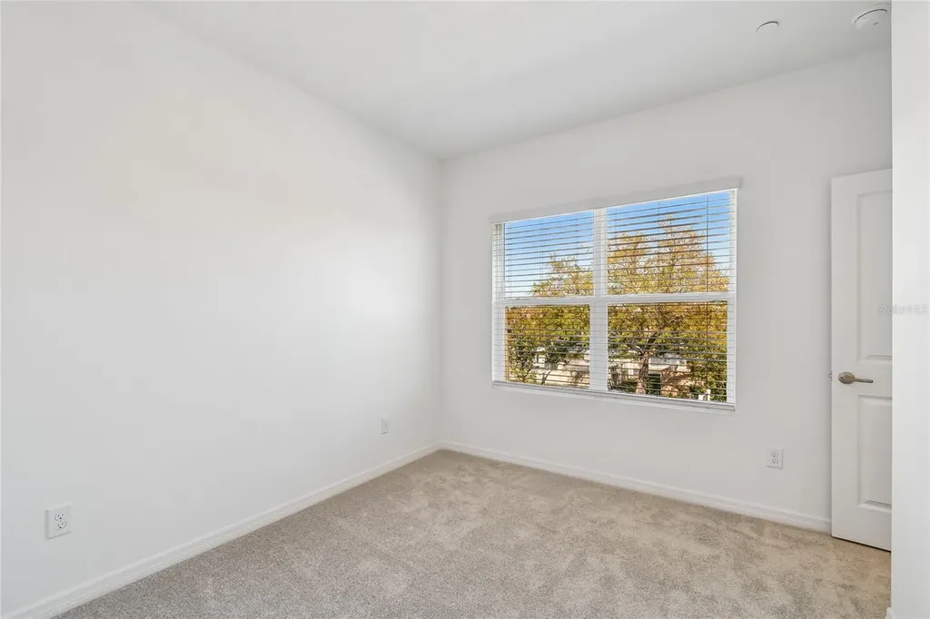 4333 Roush Avenue Orlando FL 32803