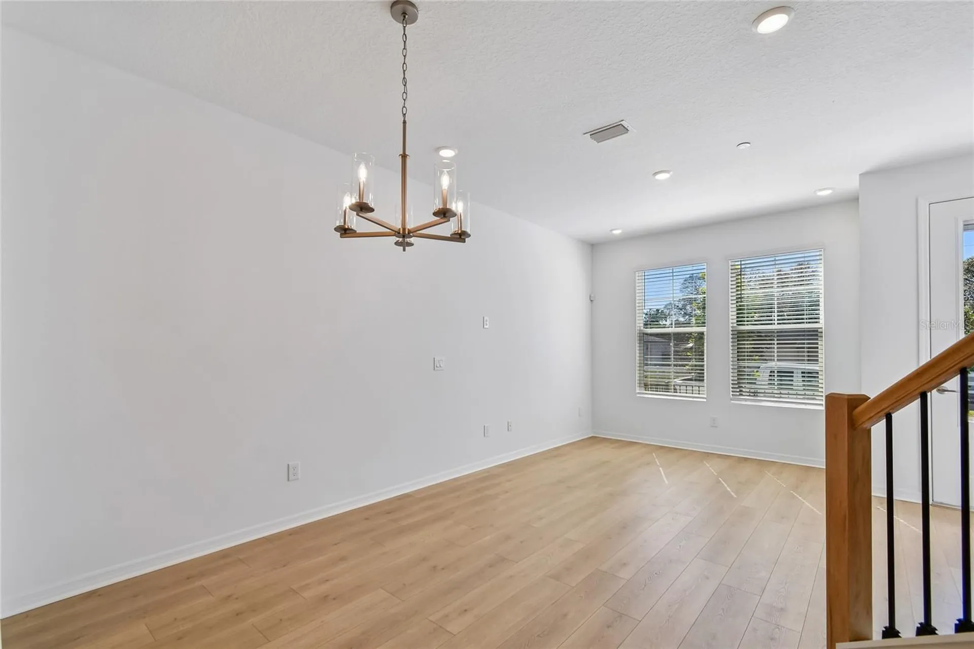 4333 Roush Avenue Orlando FL 32803