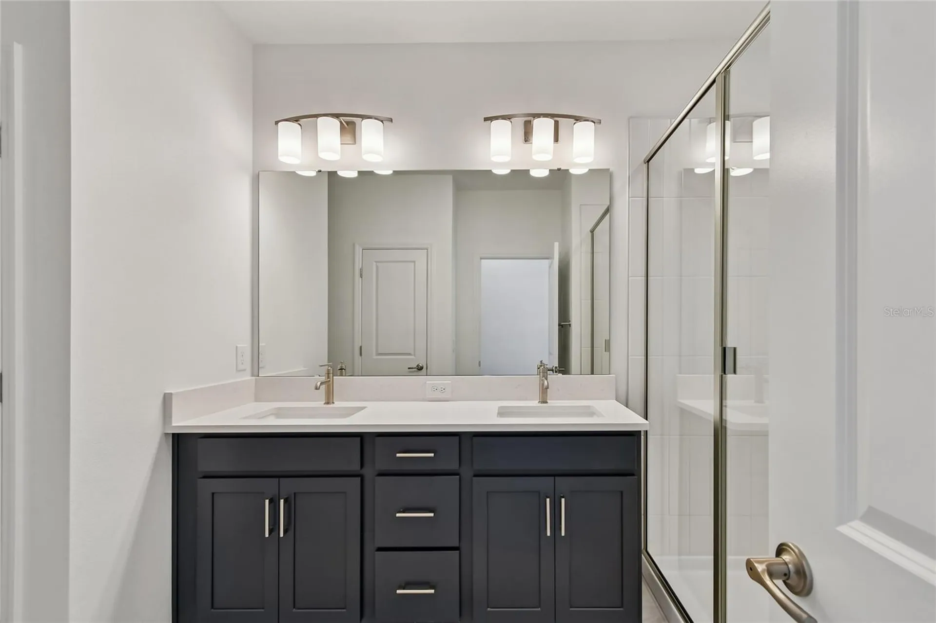 4333 Roush Avenue Orlando FL 32803