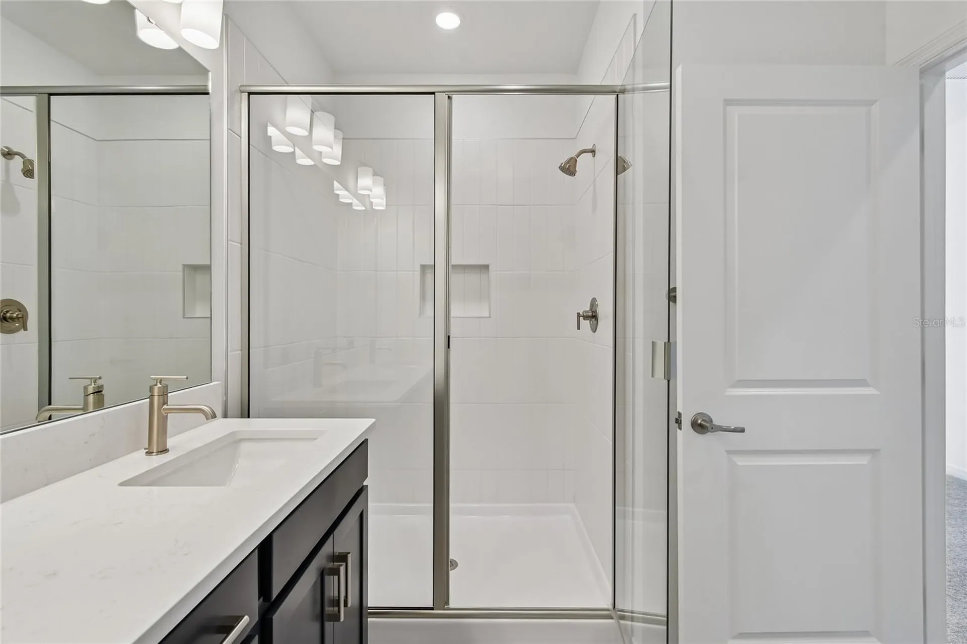 4333 Roush Avenue Orlando FL 32803