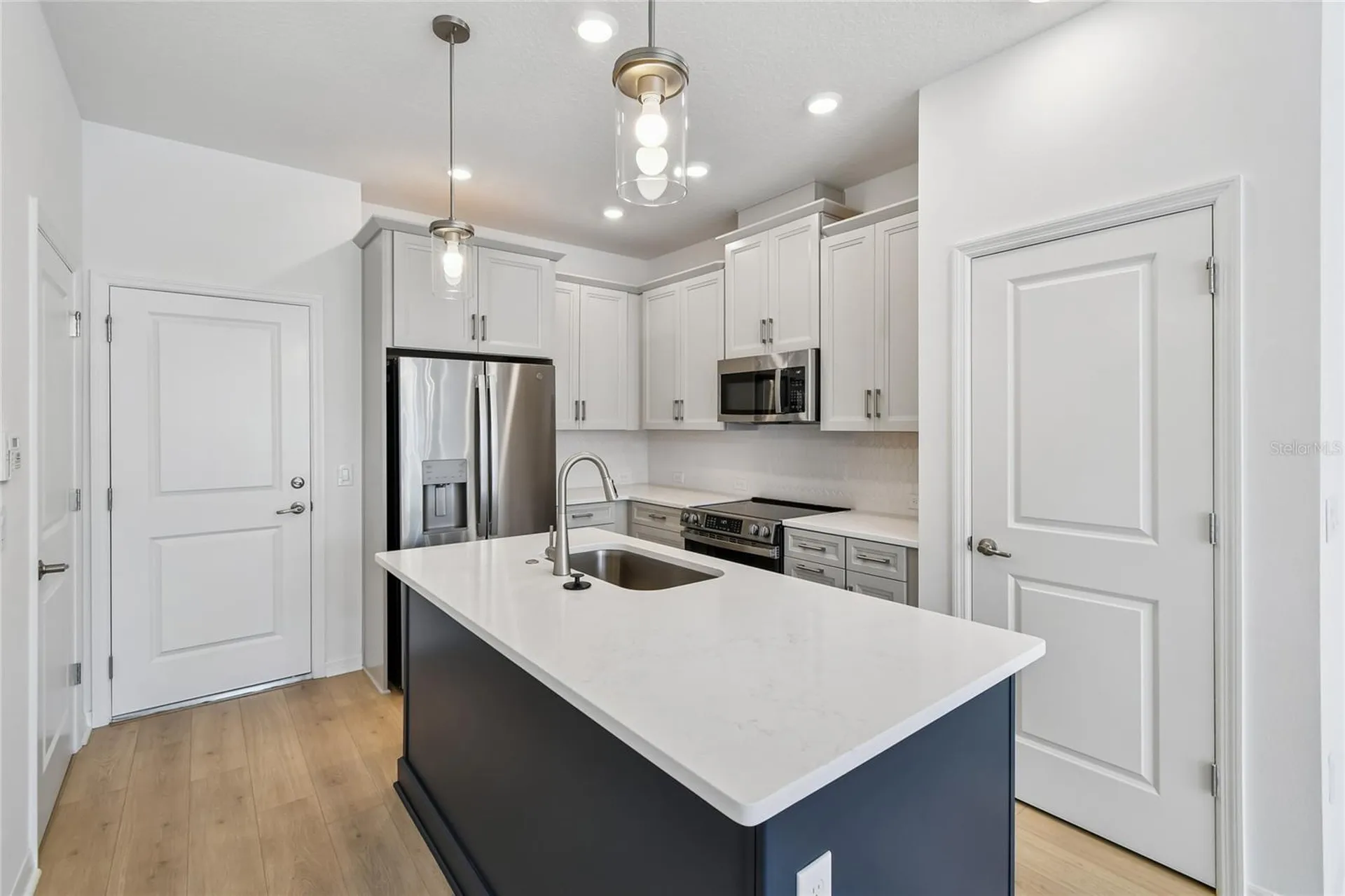 4333 Roush Avenue Orlando FL 32803