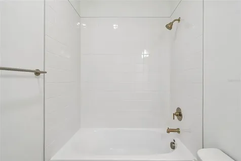 4333 Roush Avenue Orlando FL 32803