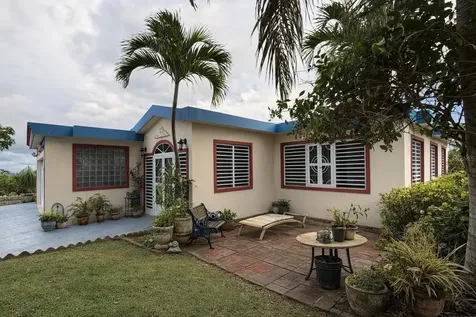 Km 2.4 Camino Algarrobo Buena Vista Ward Bayamon PR 00956