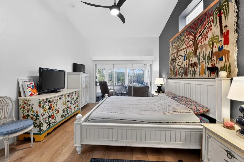 4667 Hamlets Grove Drive Sarasota FL 34235