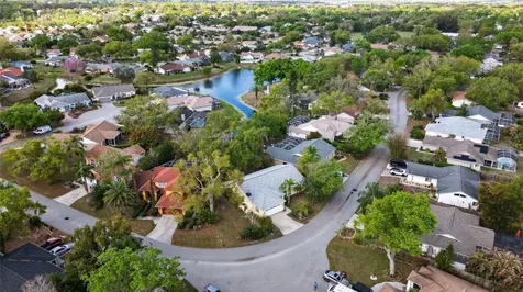 4667 Hamlets Grove Drive Sarasota FL 34235