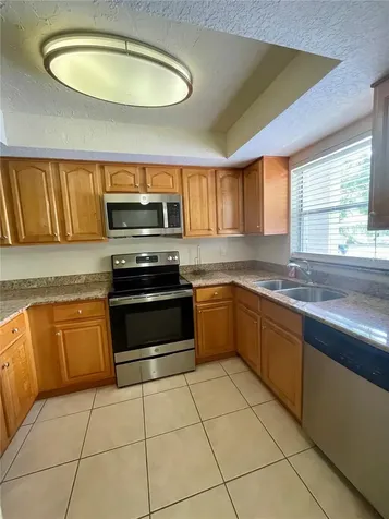 918 La Costa Circle Sarasota FL 34237