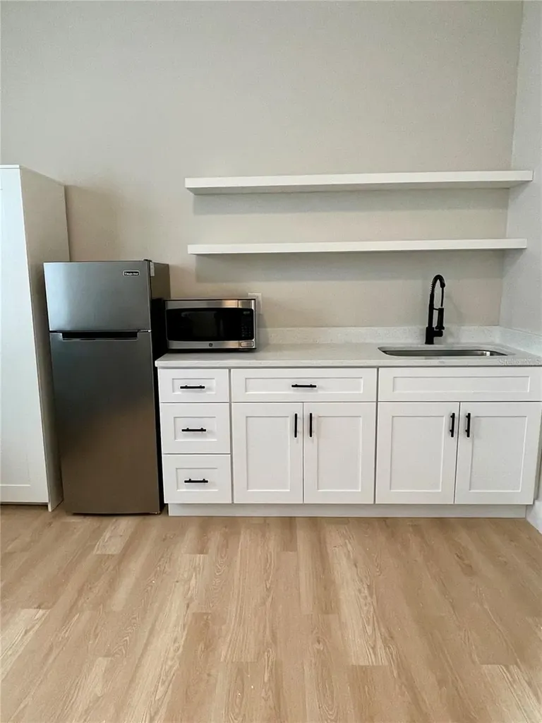 4338 1/2 15th Street N St Petersburg FL 33703