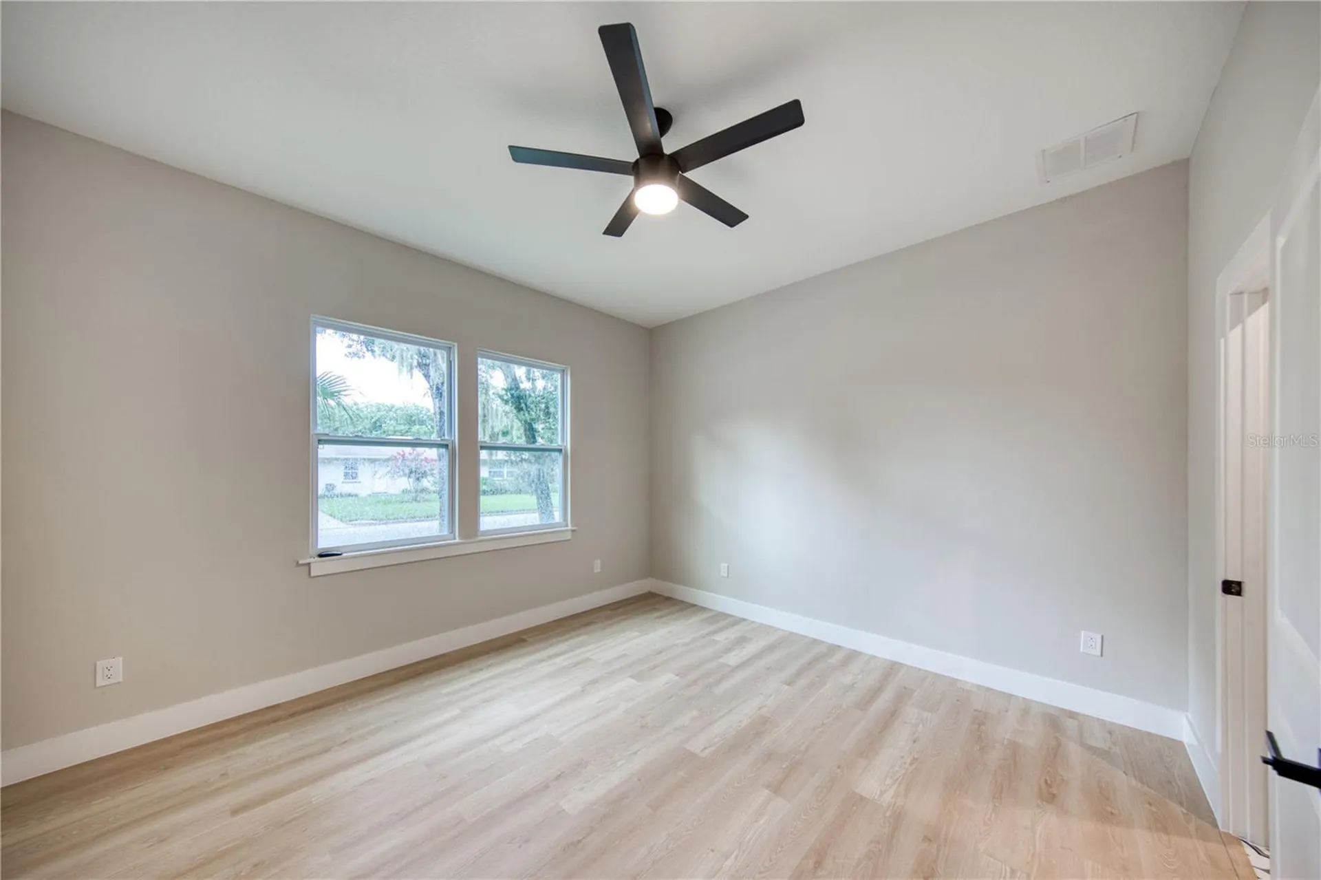 4338 1/2 15th Street N St Petersburg FL 33703