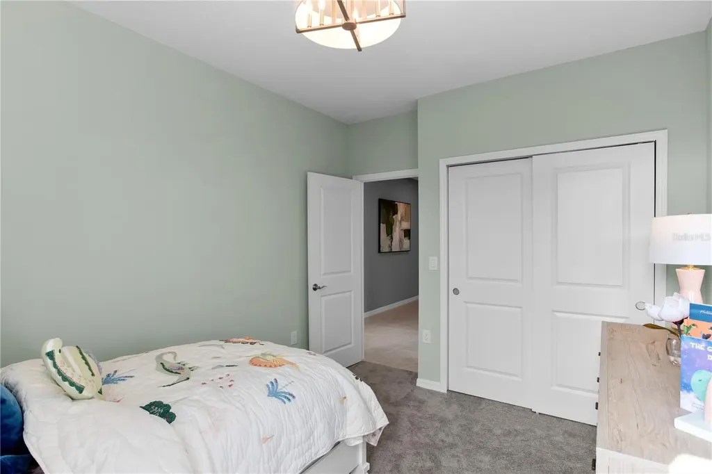 9902 Tate Lane Westchase FL 33626
