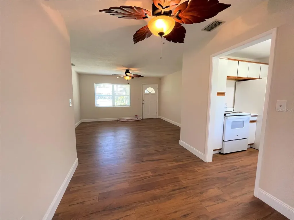 9 Jeff Road Largo FL 33774
